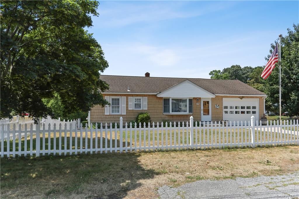 Property Photo: 162 4th Street NY 10596