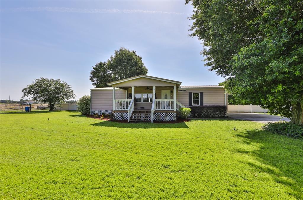 Property Photo: 4210 Nesmith Road FL 33567
