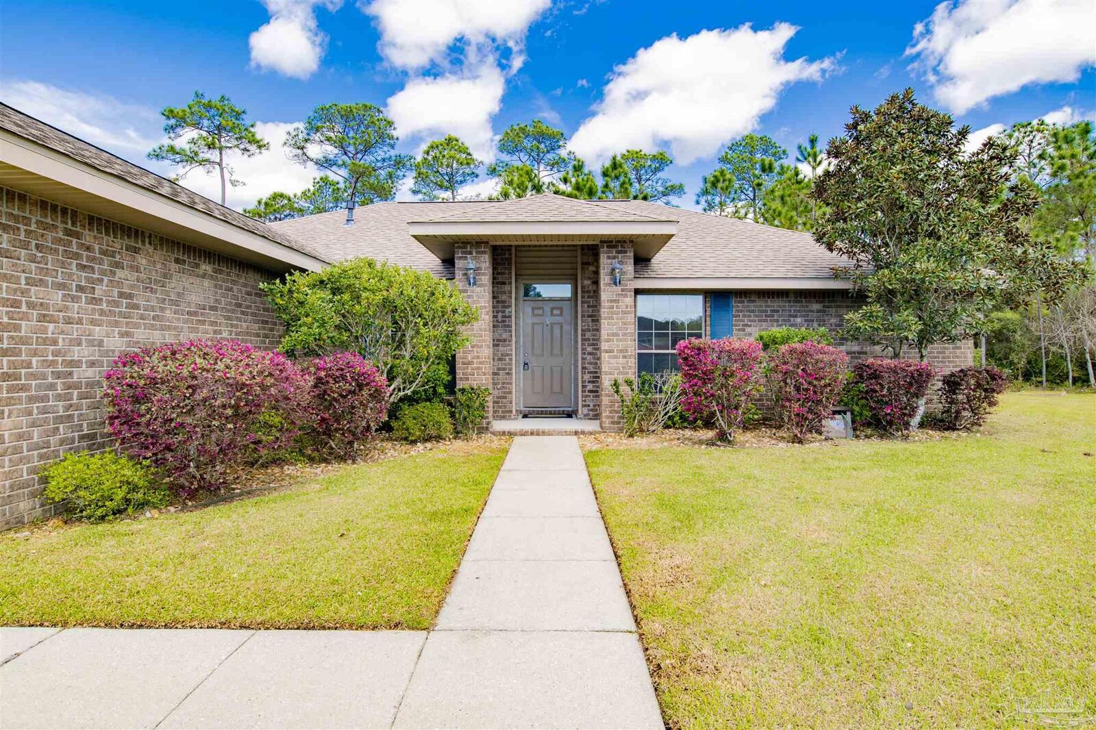 Property Photo: 11362 Bagley Ct FL 32506