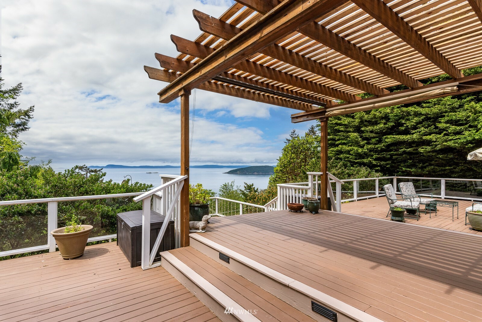 Property Photo:  4112 Edith Point Road  WA 98221 