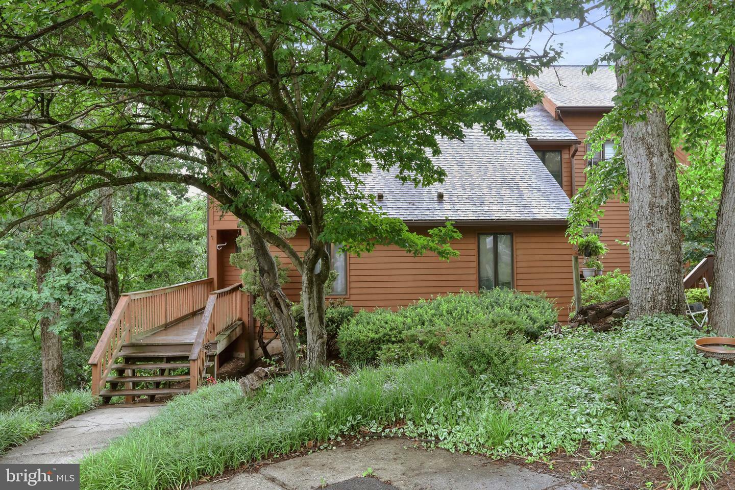 Property Photo: 72 Tecumseh Trail WV 25427