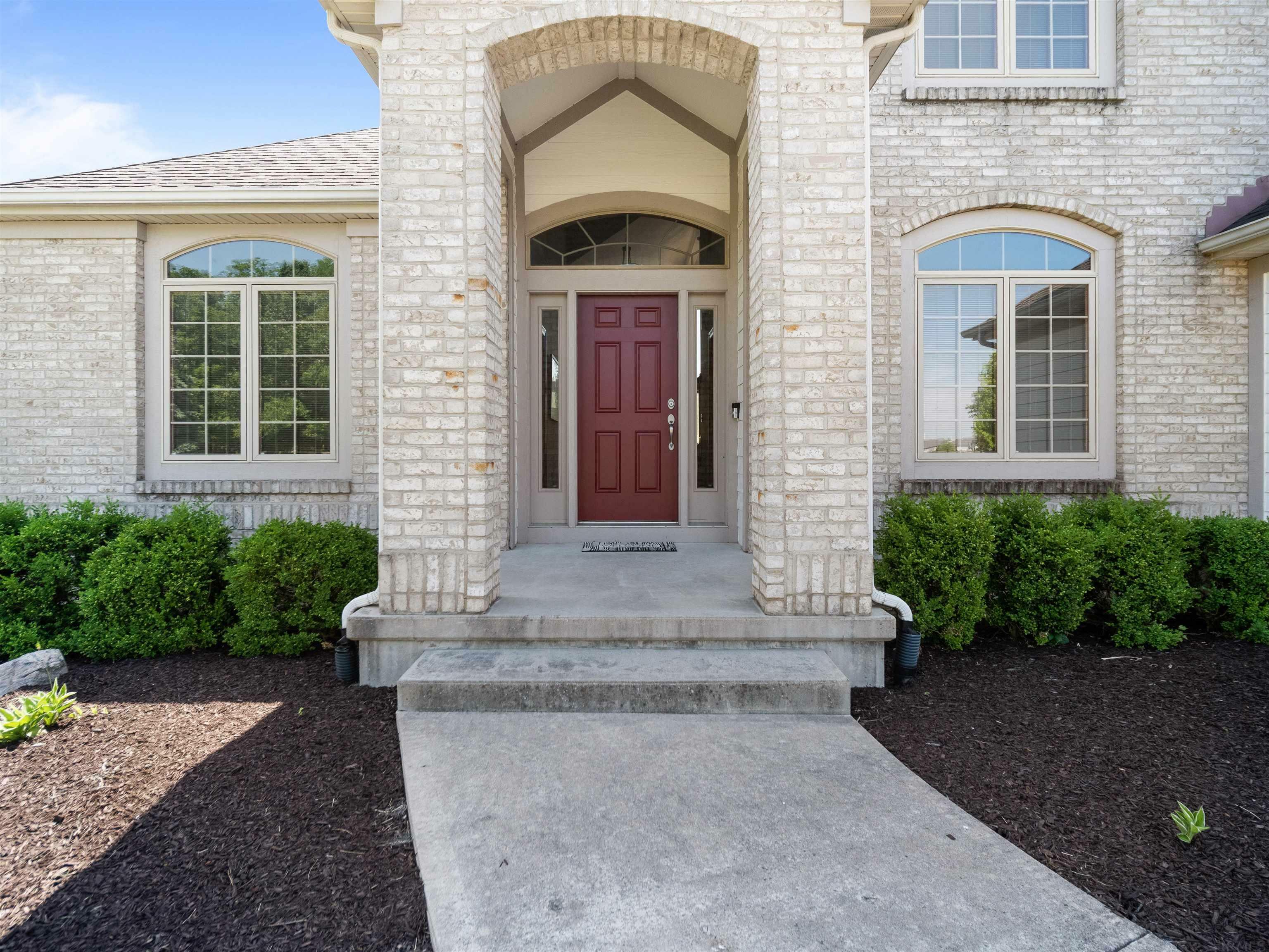 Property Photo: 12733 Covington Manor Farms Road IN 46814-9135