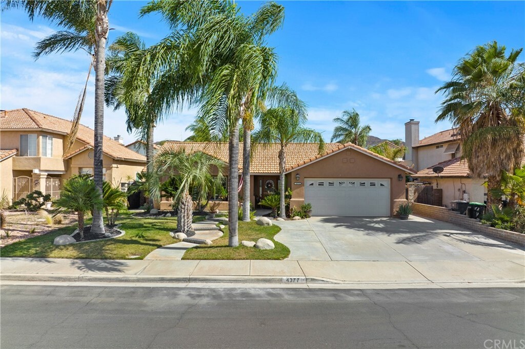 Property Photo:  4377 Willowcreek Court  CA 92545 