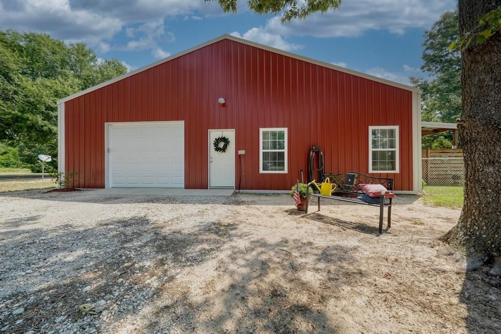 Property Photo: 3533 S Farm Market 14 TX 75765