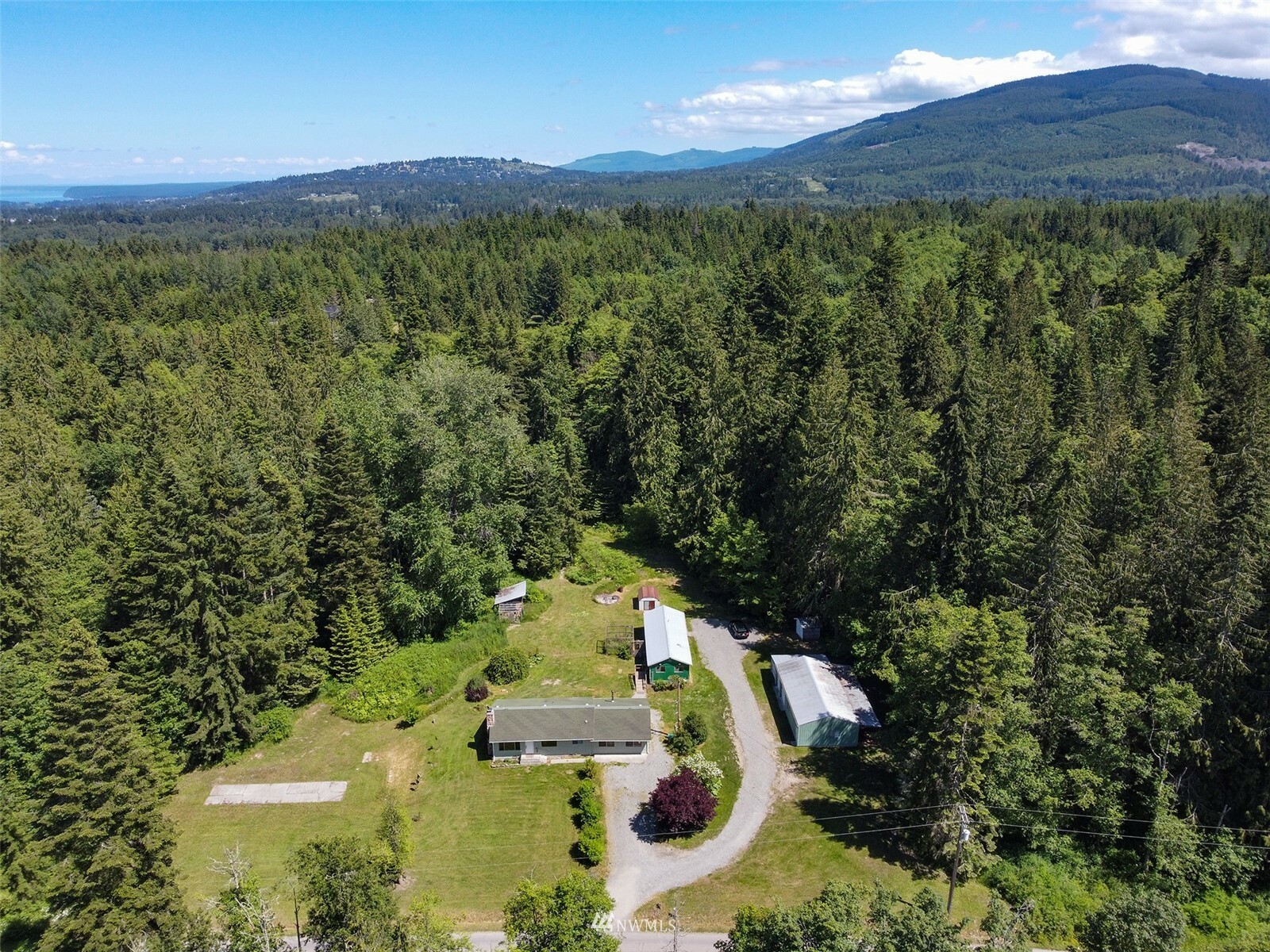 Property Photo:  1311 Hooker Road  WA 98382 