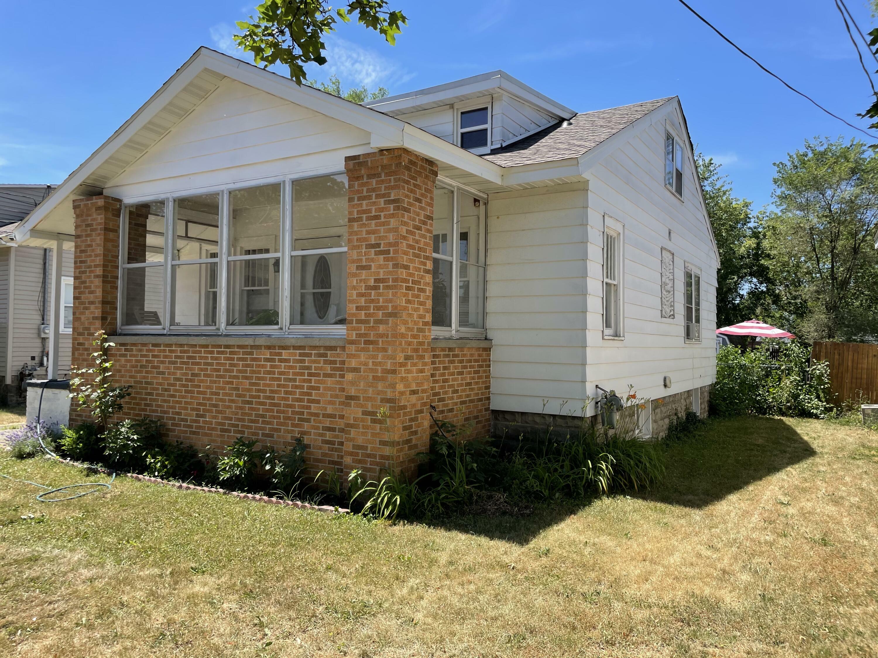 Property Photo:  3767 Horton Avenue SE  MI 49548 