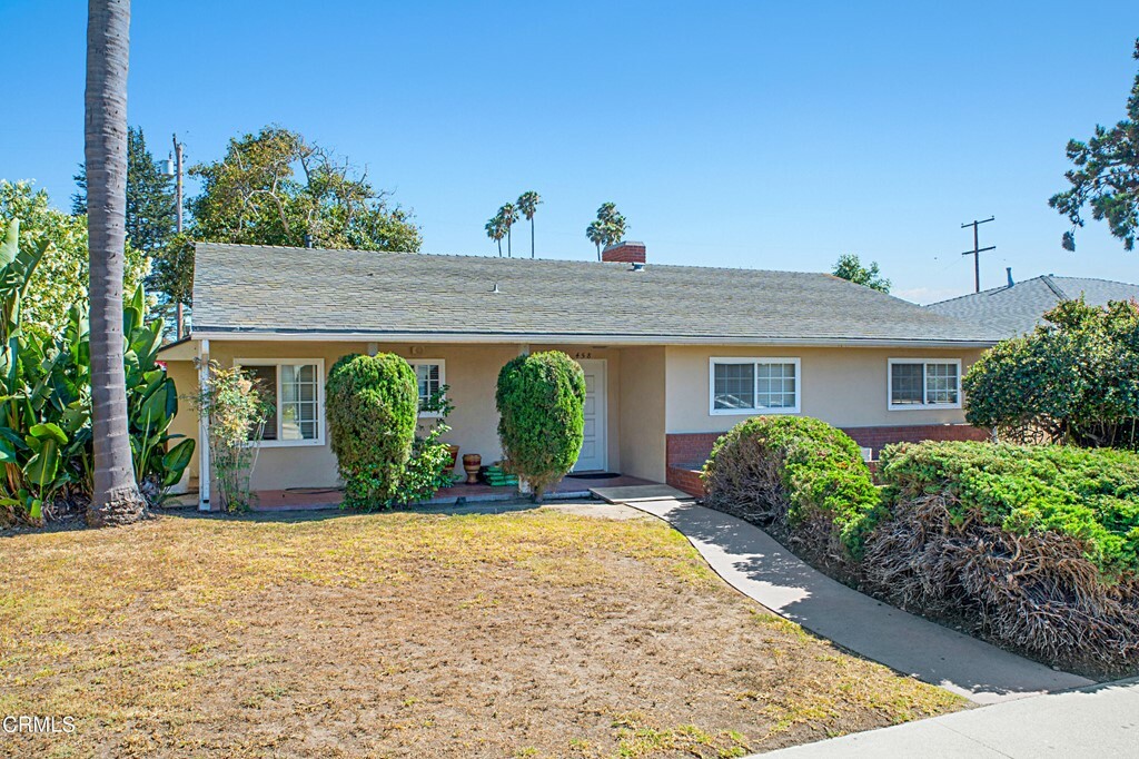 Property Photo:  458 W Roderick Ave  CA 93030 