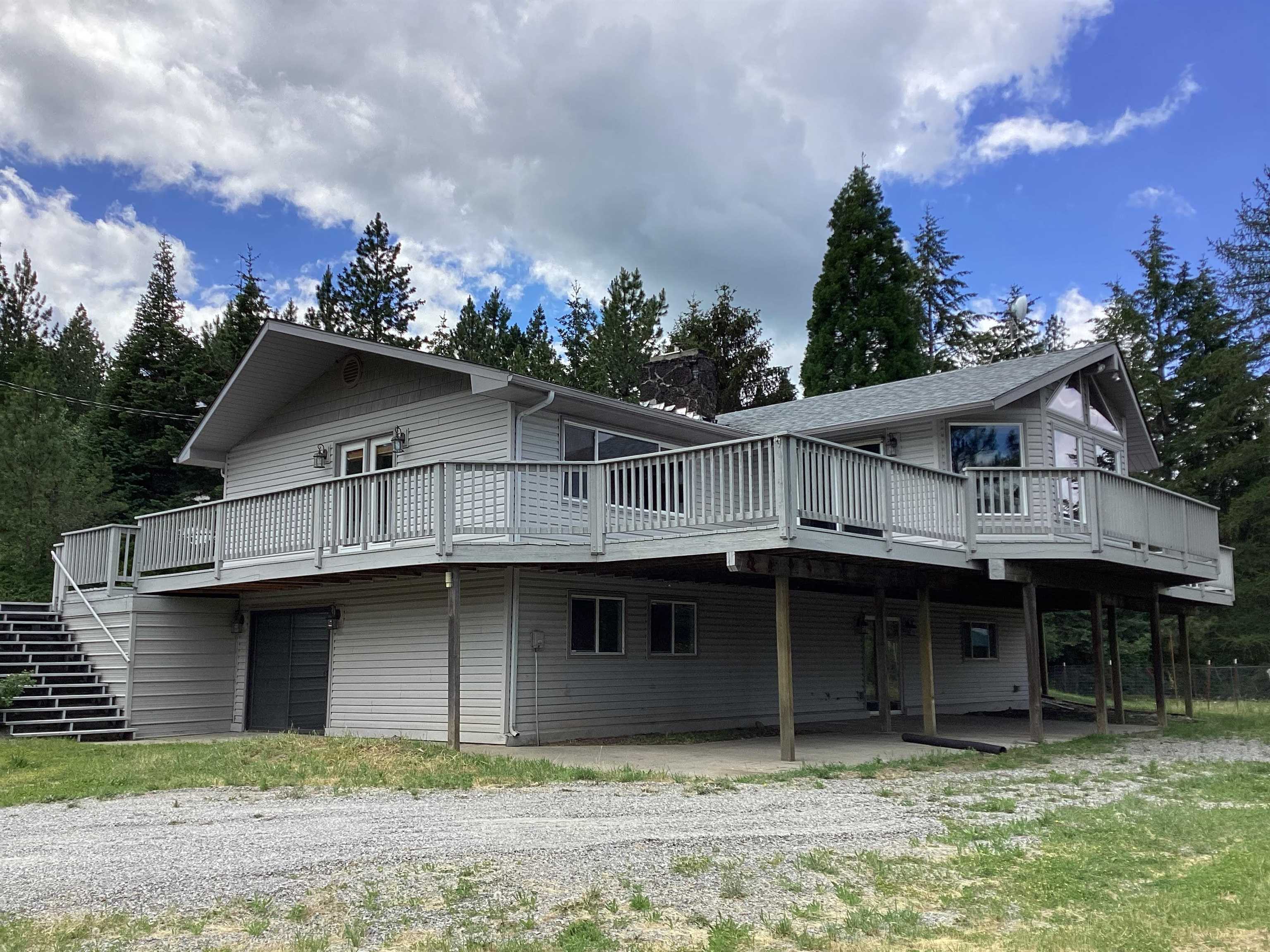 Property Photo:  22908 E Henry Rd  WA 99019 