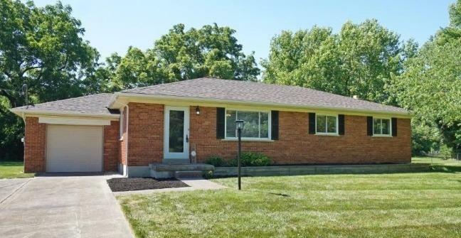 Property Photo:  909 Cherokee Dr  OH 45040 