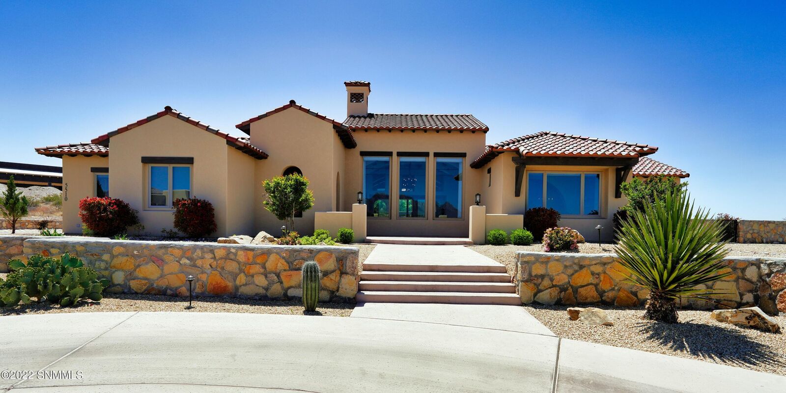 Property Photo:  5510 Vista Rico  NM 88011 