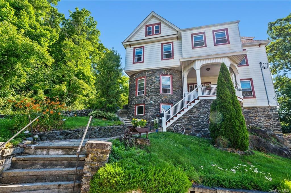 Property Photo:  16 Prospect Drive  NY 10705 