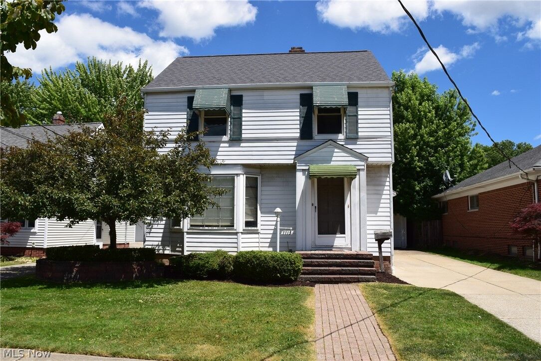 Property Photo:  1115 Irene Road  OH 44124 