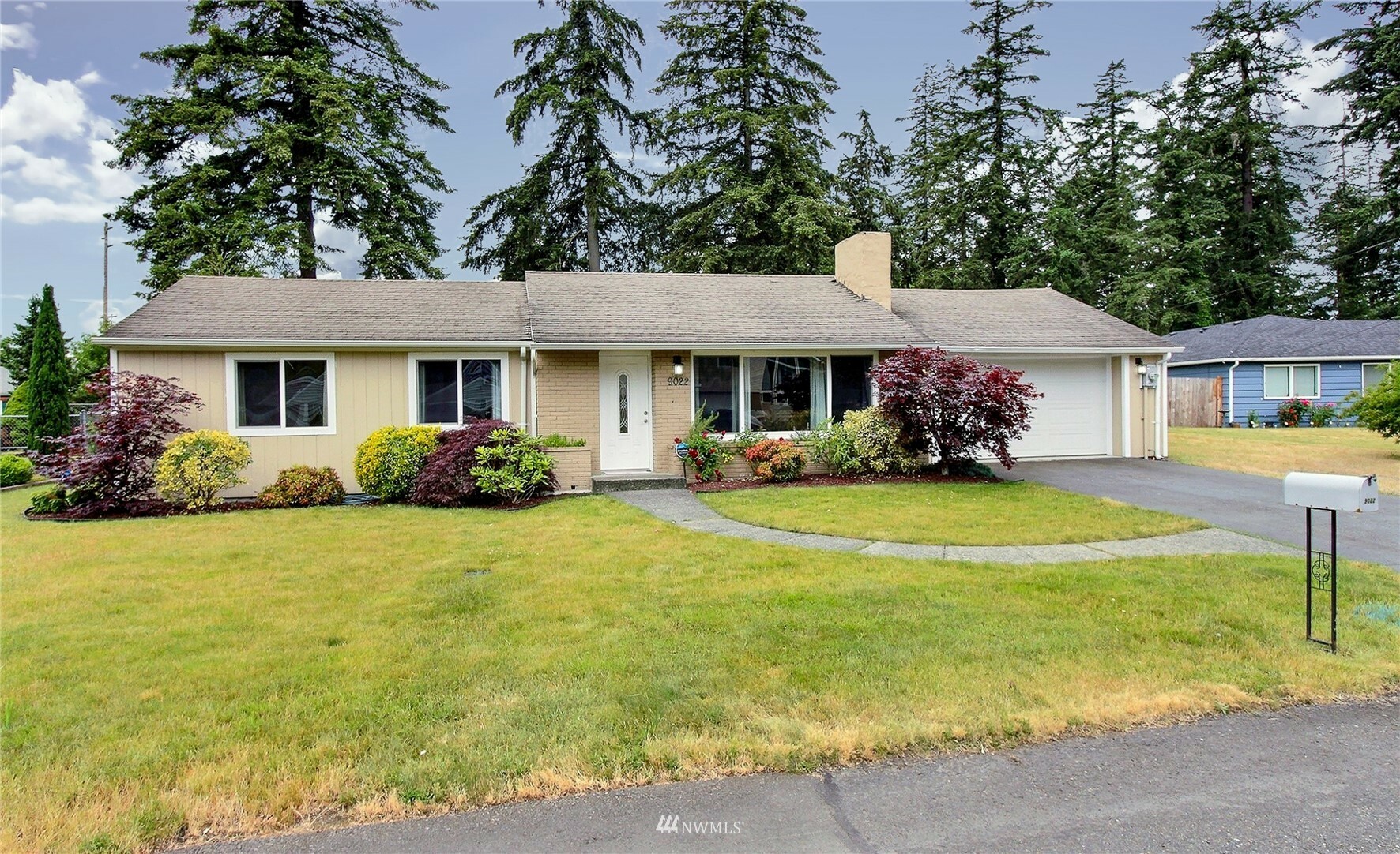 Property Photo:  9022 Lorraine Avenue SW  WA 98499 