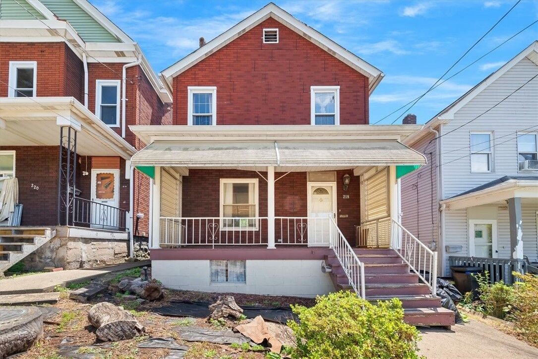 Property Photo:  218 3rd St  PA 15148 