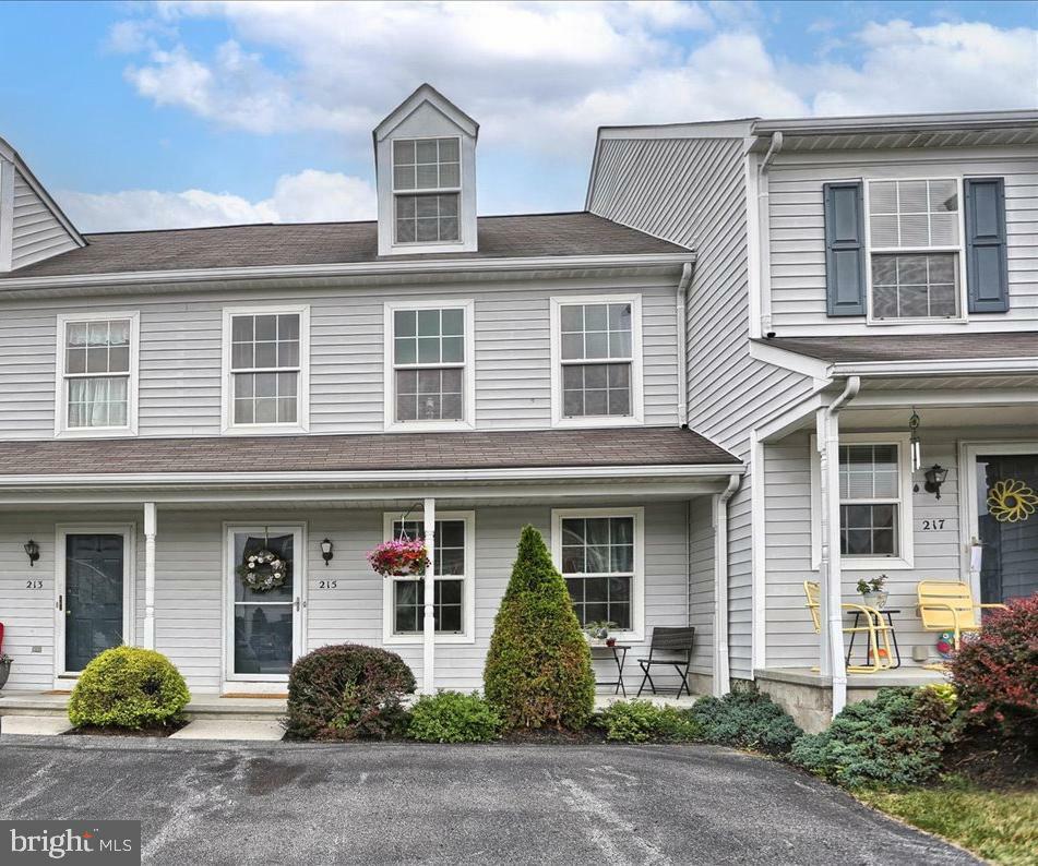 Property Photo: 215 Buckley Drive PA 17112