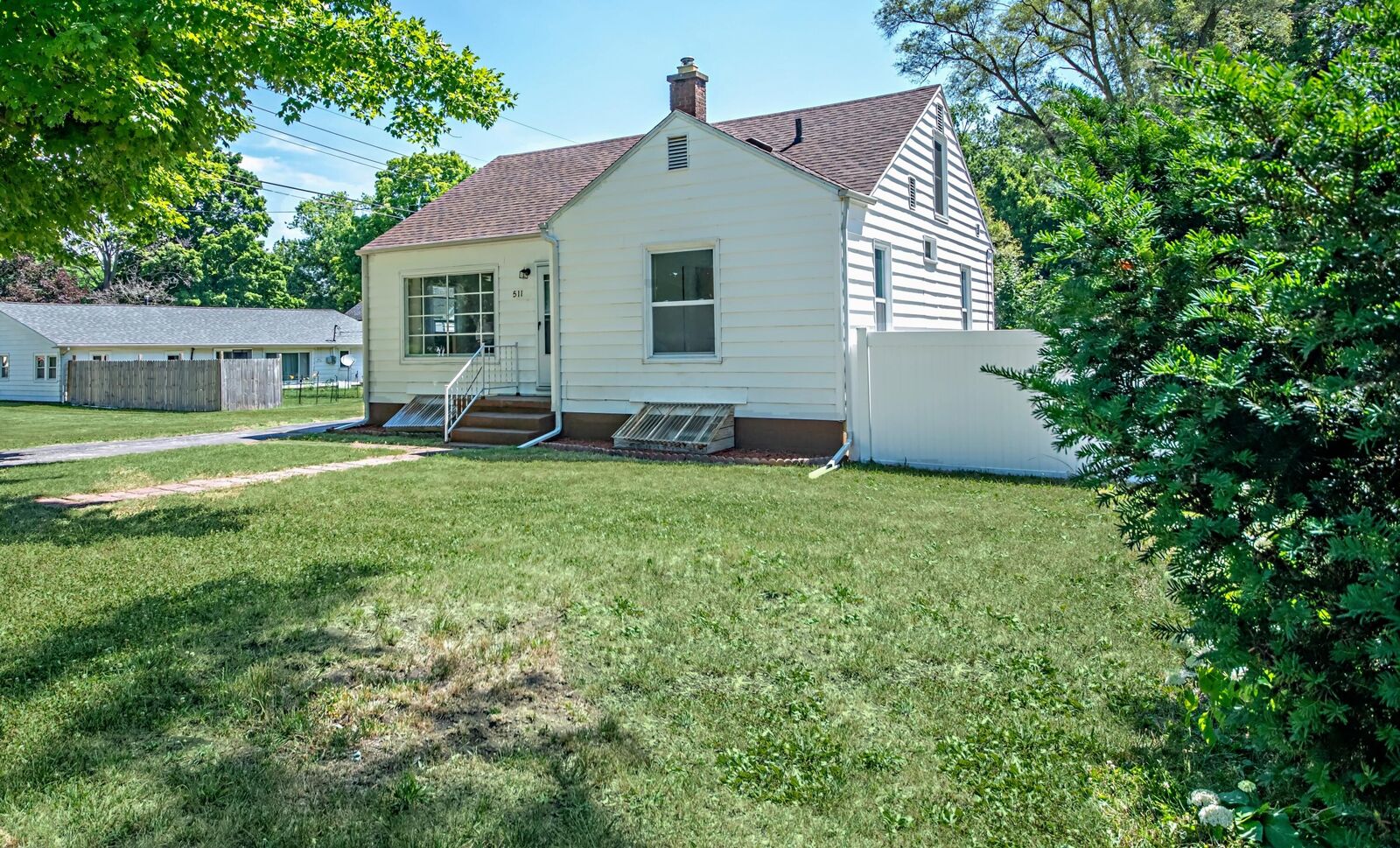 Property Photo:  511 Rosehill Road  MI 49103 