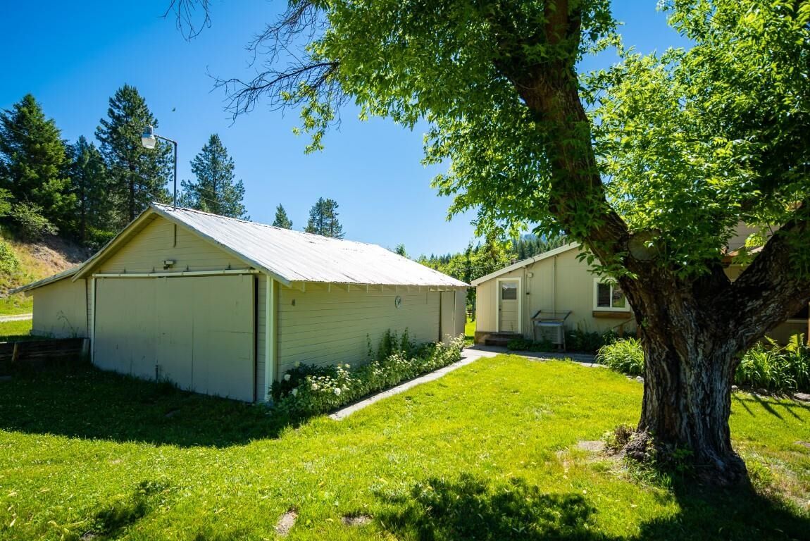 Home for sale in Addy 2259 Addy Gifford Rd, Addy, WA 99101