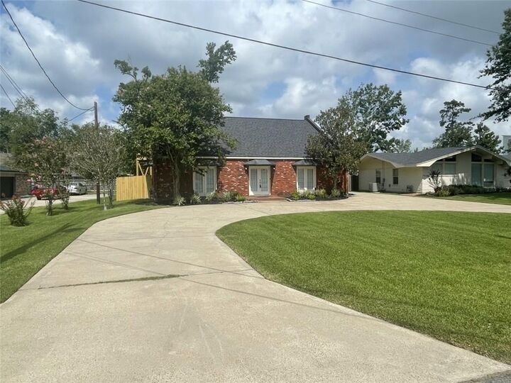 3432 Pontiac Drive  Lake Charles LA 70605 photo