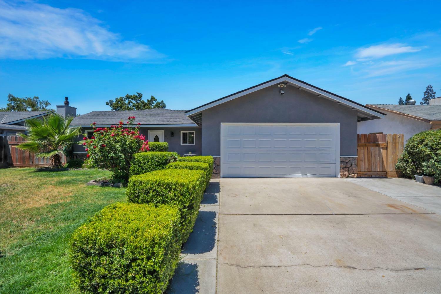 Property Photo:  621 Mary Todd Lane  CA 95354 