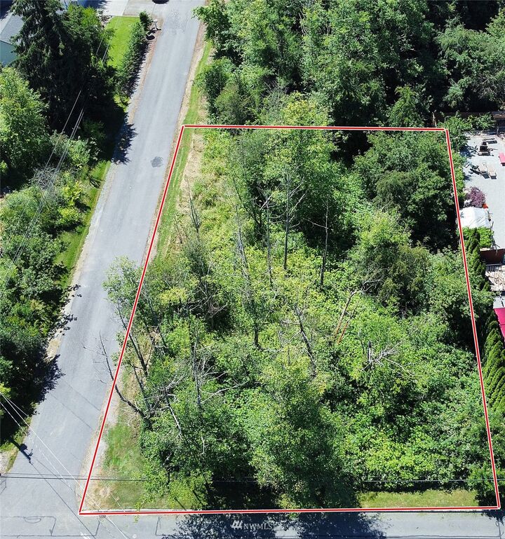 1700 E Blackburn Road 1  Mount Vernon WA 98273 photo