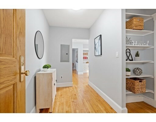 Property Photo:  61 Garfield St., 14  MA 02138 