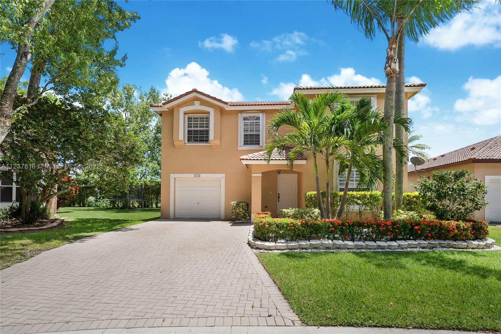 6116 NW 40th St  Coral Springs FL 33067 photo