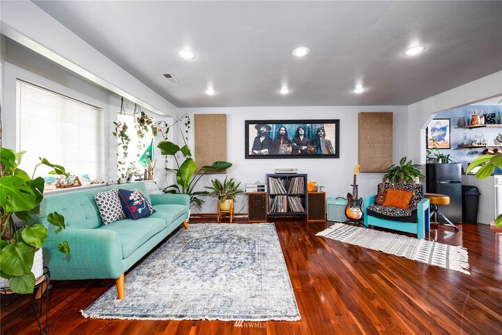 Property Photo:  1348 S Cougar Drive  WA 98837 