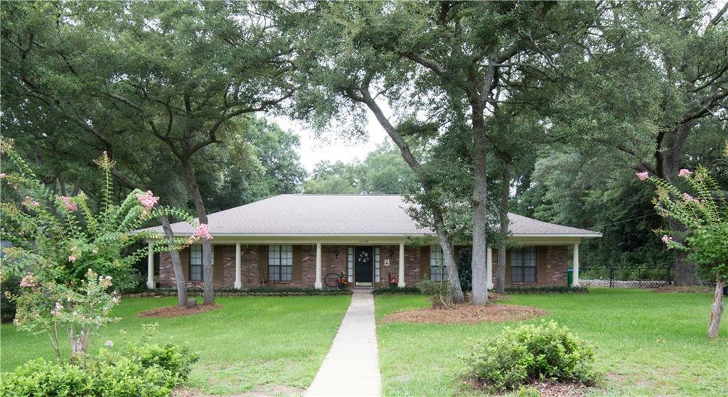 Property Photo: 4436 Pine Avenue AL 36571