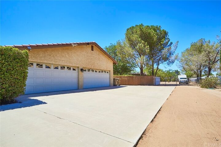 Property Photo: 16040 Mesquite Street CA 92345