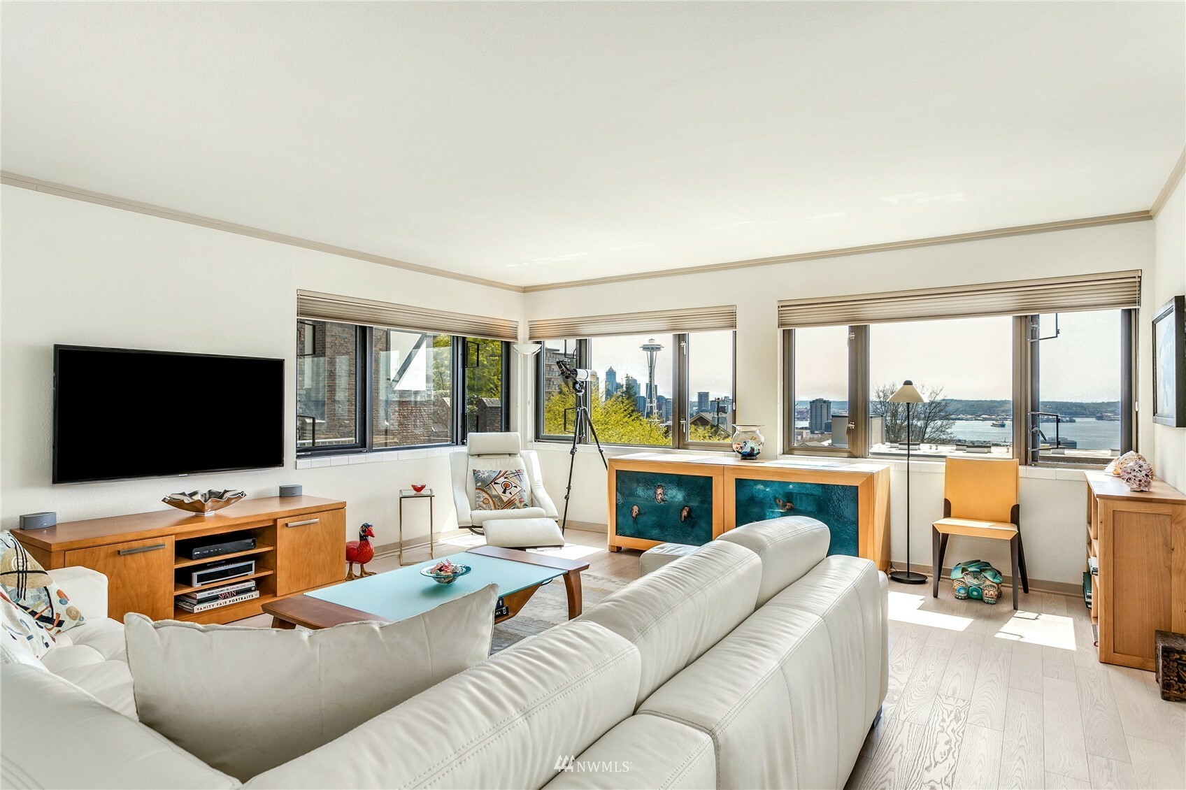 Property Photo: 7 Highland Drive 103 WA 98109