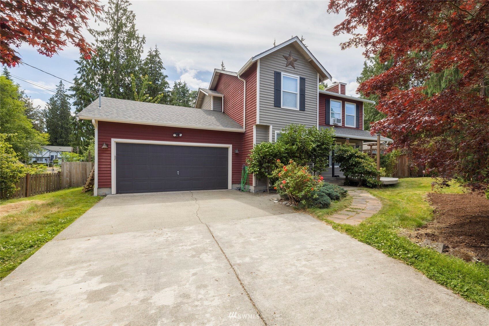 1823 NW Circle Drive N  Poulsbo WA 98370 photo