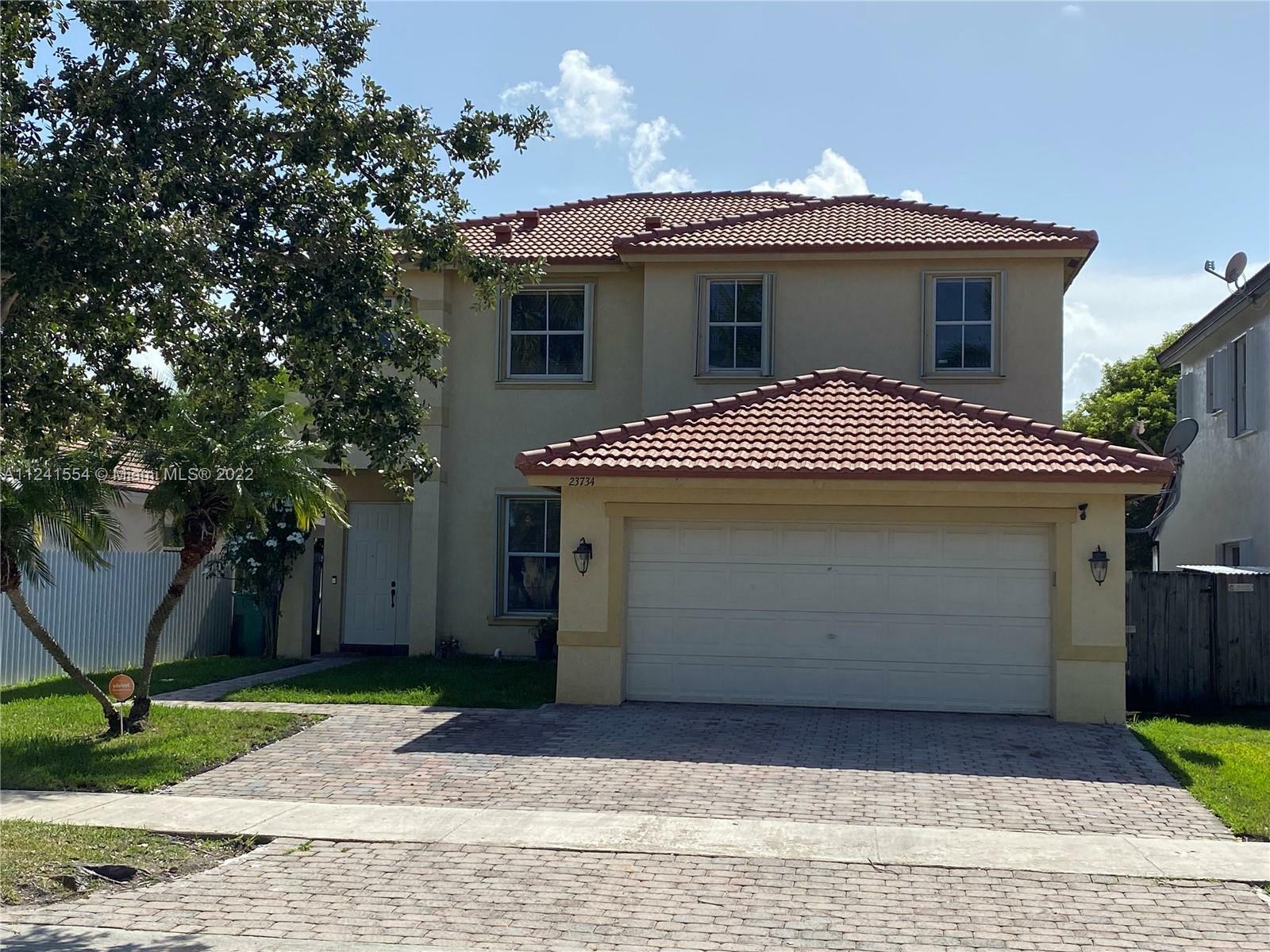 Property Photo:
