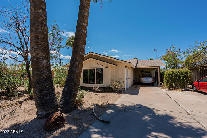 Property Photo: 8207 E Mackenzie Drive AZ 85251