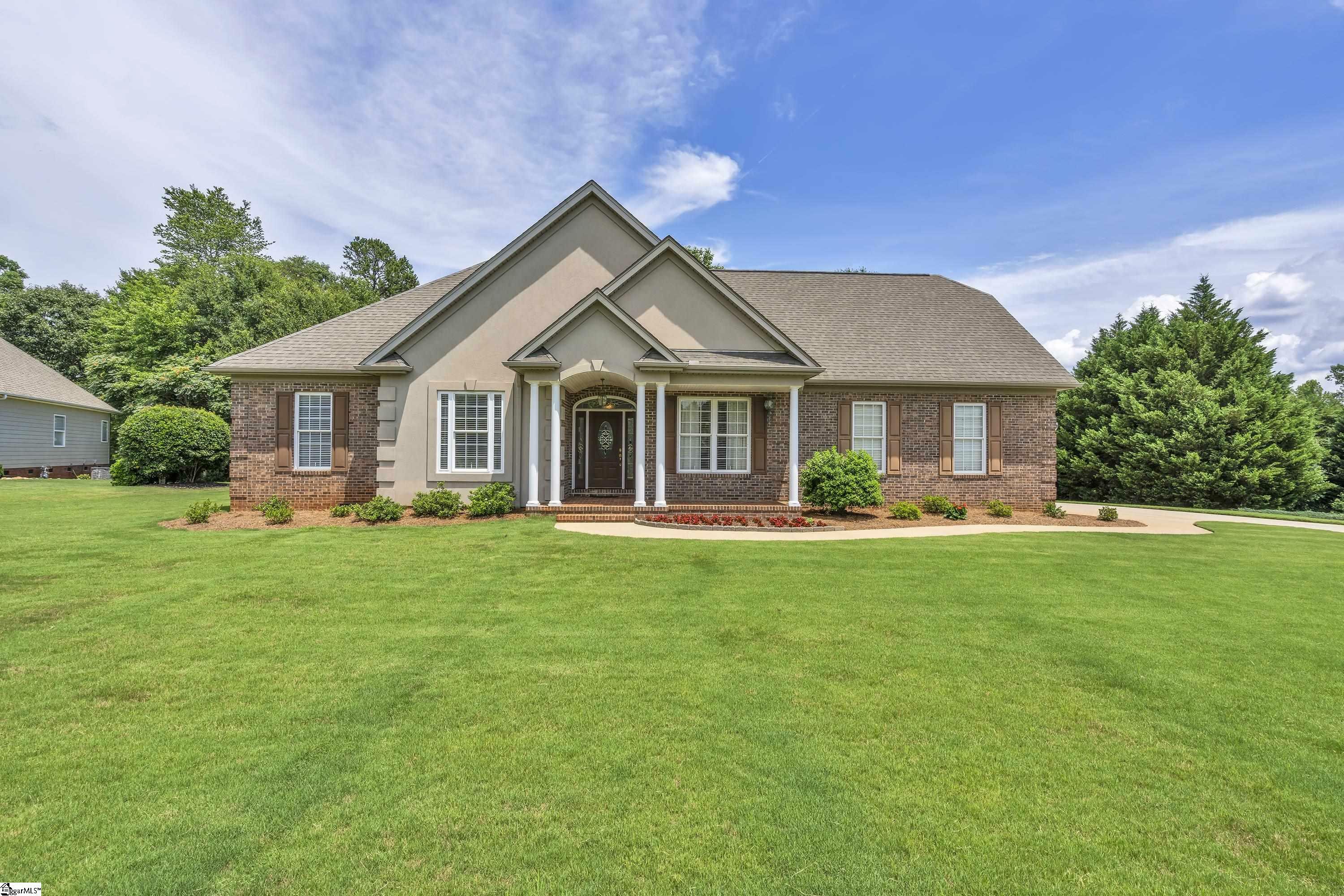 Property Photo:  104 Forest Cove Lane  SC 29651 