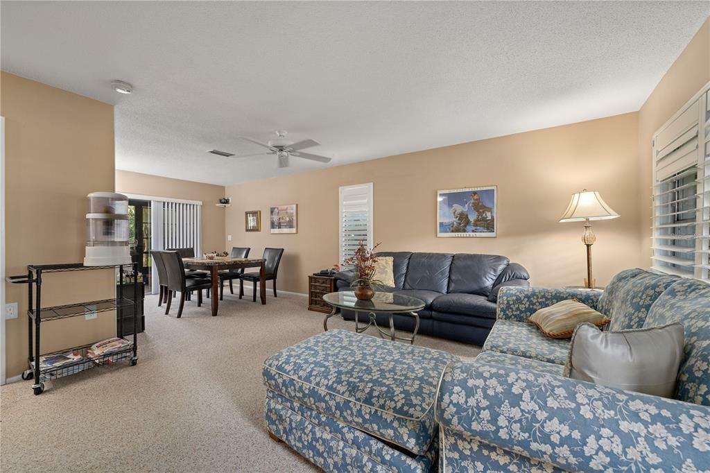 Property Photo:  3312 Ramblewood Drive S  FL 34237 