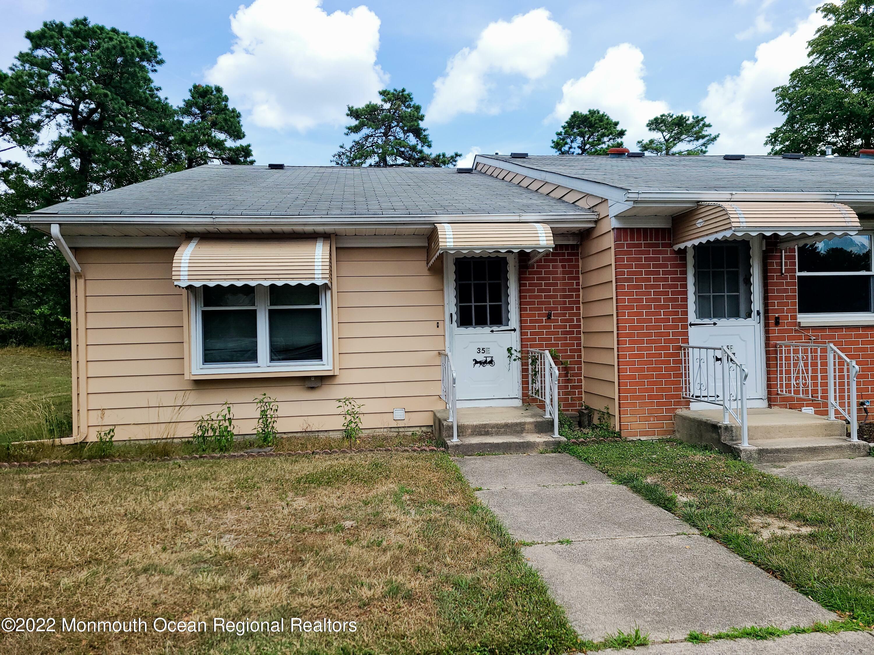 Property Photo:  35 Independence Parkway E  NJ 08759 