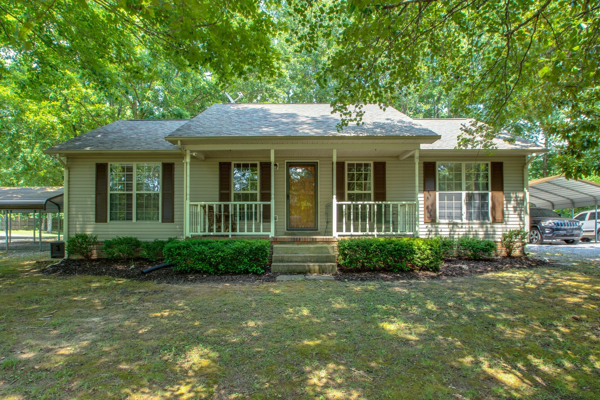 Property Photo:  4831 Summertown Hwy  TN 38483 