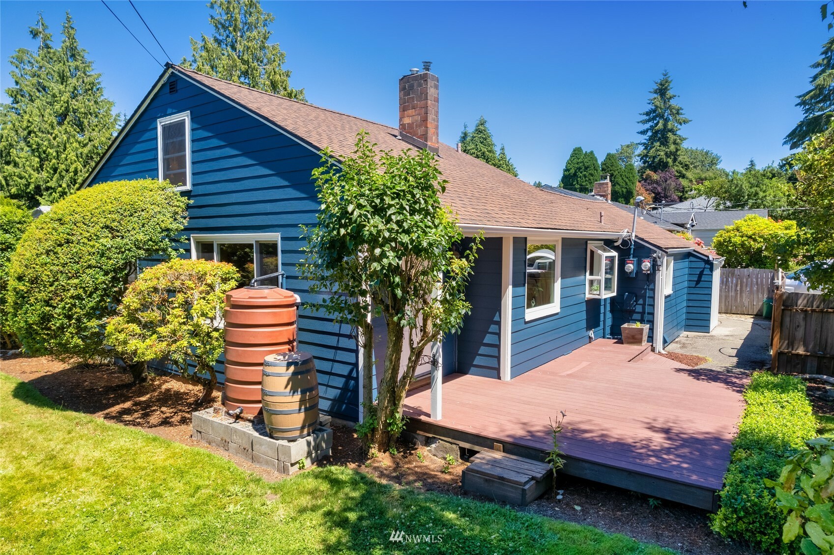 Property Photo: 228 NW 104th Street WA 98177