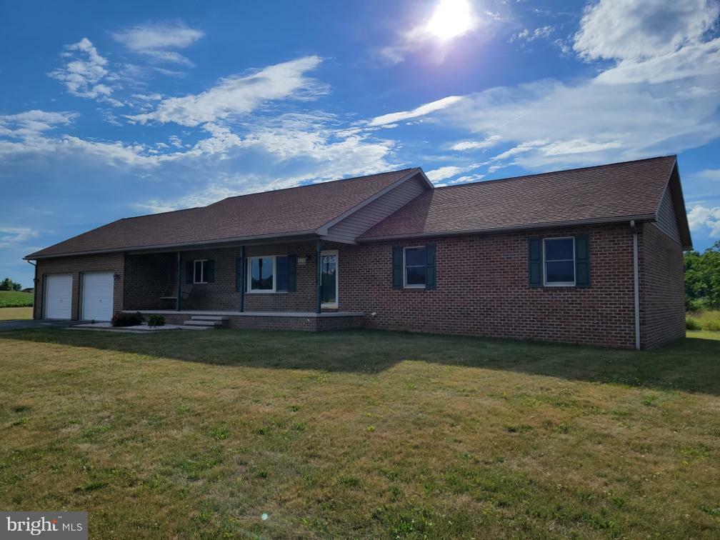 Property Photo:  712 Fickes School Road  PA 17372 