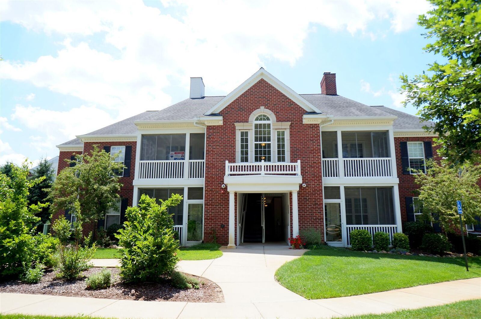 Property Photo:  1944 Coventry Circle  MI 49201 