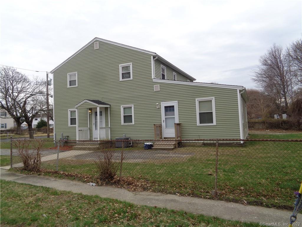 Property Photo: 260 Larkin Court CT 06615