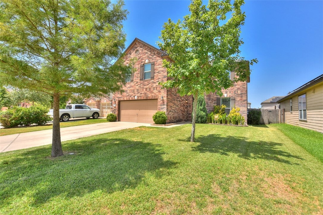 Property Photo:  1914 Ashberry Trail  TX 78626 