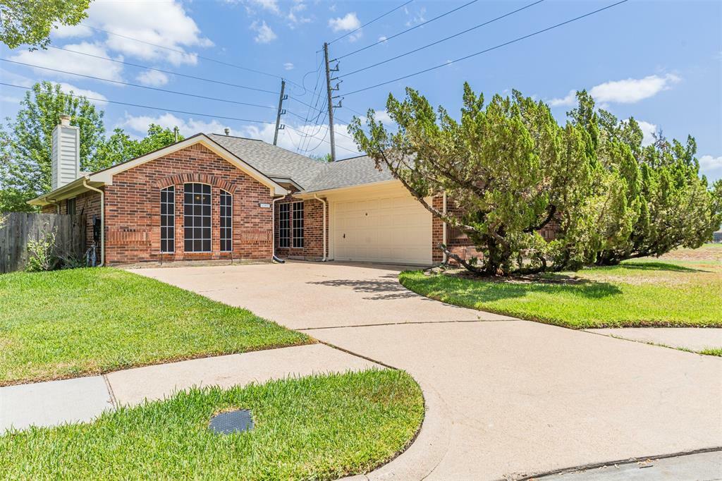Property Photo: 15802 Spruce River Court TX 77498