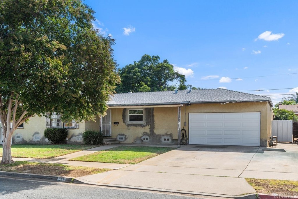 Property Photo: 555 Roberta Avenue CA 92021