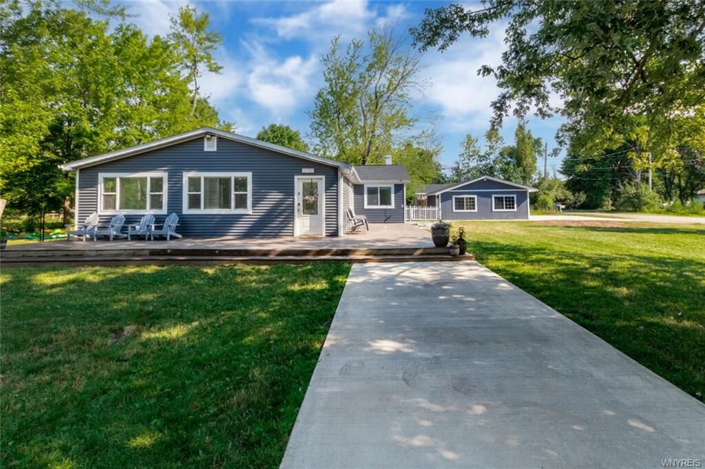 Property Photo:  3135 Whitehaven Road  NY 14072 