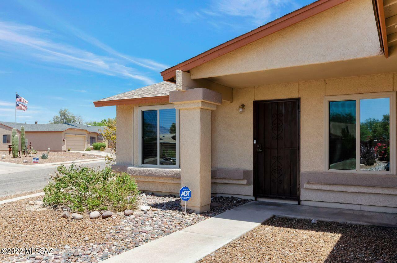 Property Photo:  811 S Chimney Canyon Drive  AZ 85748 