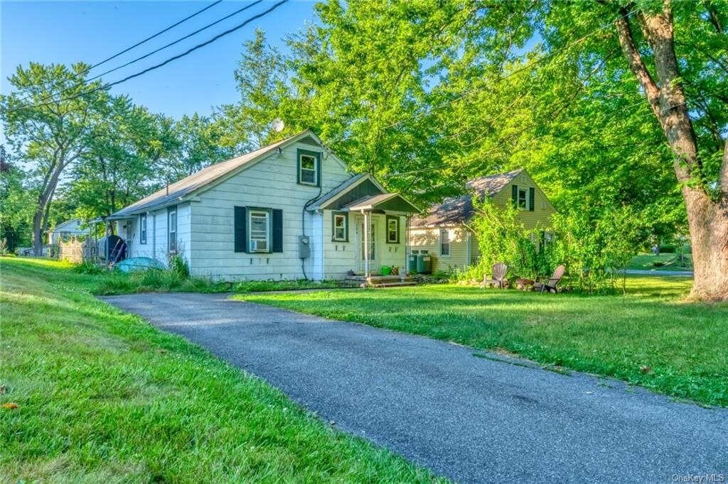 Property Photo:  194 Quarry Street  NY 12466 