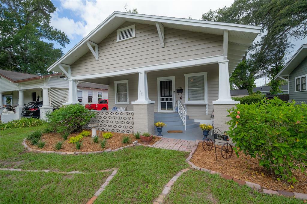 Property Photo:  4920 N Suwanee Avenue  FL 33603 