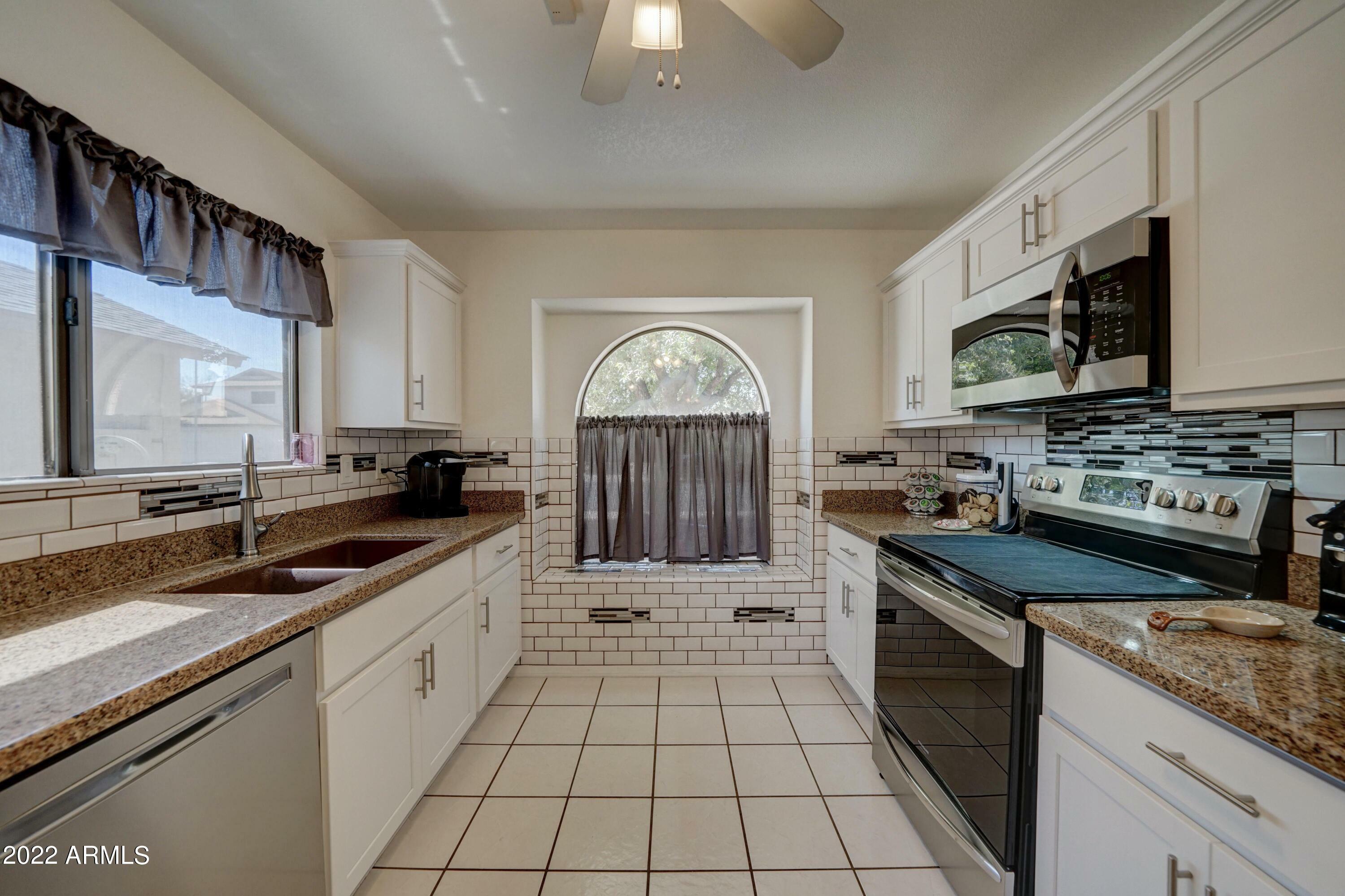 Property Photo:  6450 W Lawrence Lane  AZ 85302 