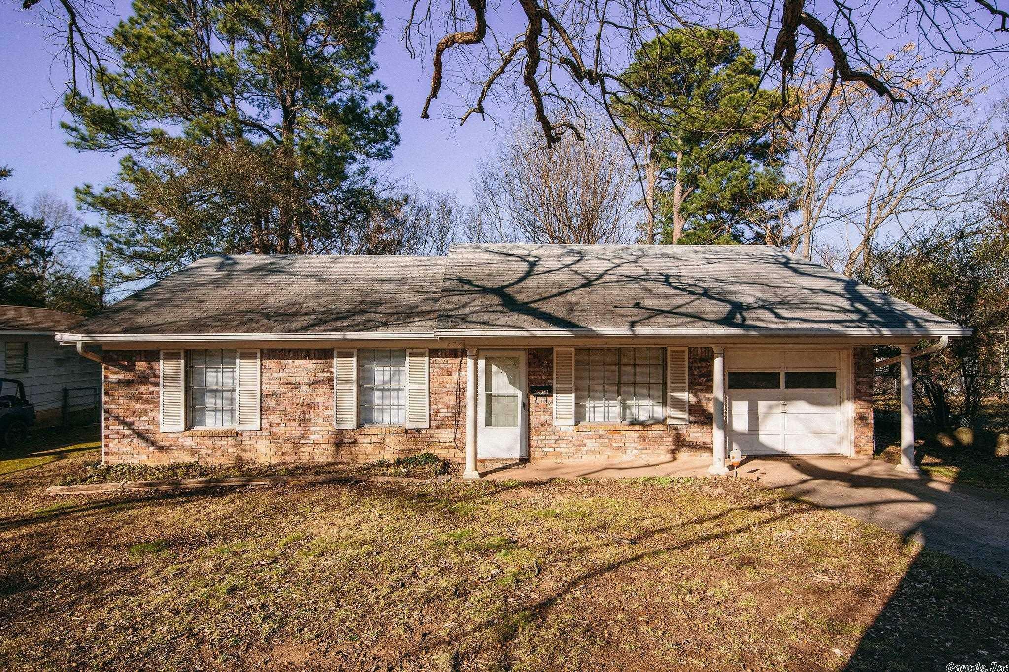 Property Photo:  9204 W 6th Street  AR 72205 